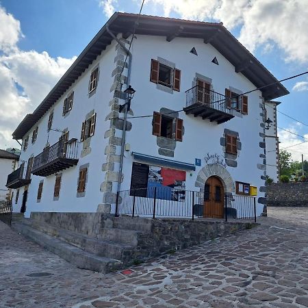 Posada De Oitz Oiz Luaran gambar
