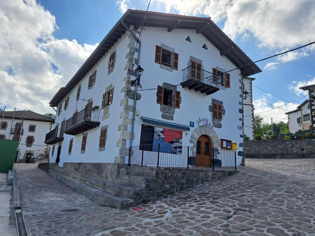 Posada De Oitz Oiz Luaran gambar